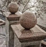 Лестничное ограждение шар из гранита ∅ 300 (519046) низкие цены поставка от производителя